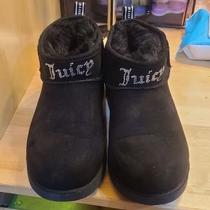 Size 7 juicy couture fur boot worn 1x